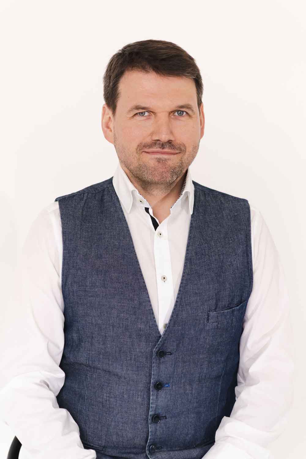 Toomas Oinak Toomas Oinak